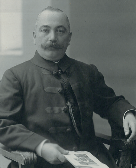 Fotografia portretowa z około 1910 roku
(Archiwum Narodowe w Krakowie, sygn. A III-849)