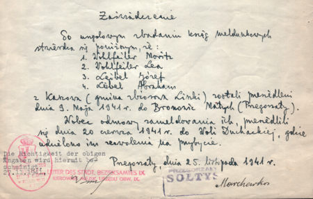 Wprawdzie postanowienia dekretu o przyłączeniu do Krakowa szeregu jednostek terytorialnych weszły w życie 1 czerwca 1941 roku,
jednak dotychczasowe lokalne władze w okresie przejściowym działały nadal, utrzymując dawną właściwość i nomenklaturę,
w tym nazwę urzędu i nazwę jednostki terytorialnej, jednak już w strukturach miasta Krakowa, z podporządkowaniem właściwemu
Miejskiemu Urzędowi Obwodowemu (dzielnicy administracyjnej) – reprodukcja zaświadczenia wydanego w listopadzie 1941 roku
przez sołtysa Przegorzał Andrzeja Marchewkę, potwierdzonego przez kierownika Miejskiego Urzędu Obwodowego IX
(Archiwum Żydowskiego Instytutu Historycznego, sygn. 228-135, s. 4)