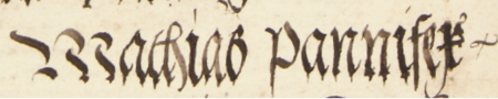Z radzieckiej Kazimierza obejmującej lata 1521–1533: fragment wpisu
dokumentującego wybór rady urzędującej na rok 1528, z Maciejem piekarzem w składzie –
oraz zbliżenie zapisu imienia (Archiwum Narodowe w Krakowie, sygn. K 9, s. 173)